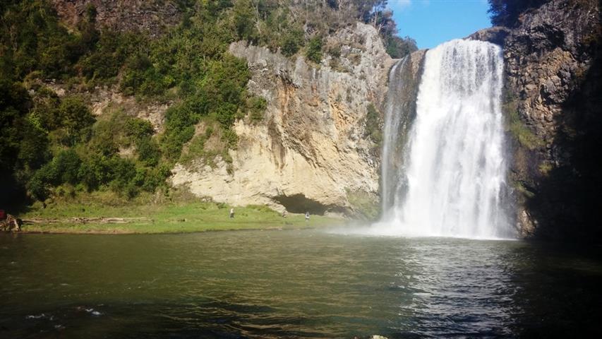 Hunua falls